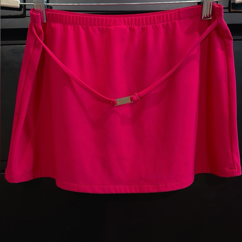 Vintage Vibrant Pink Skirt with Calvin‎ Klein Charm Belt - Picture 2 of 6